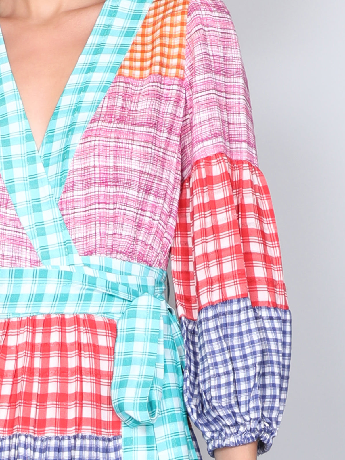 GELEENA WRAP DRESS